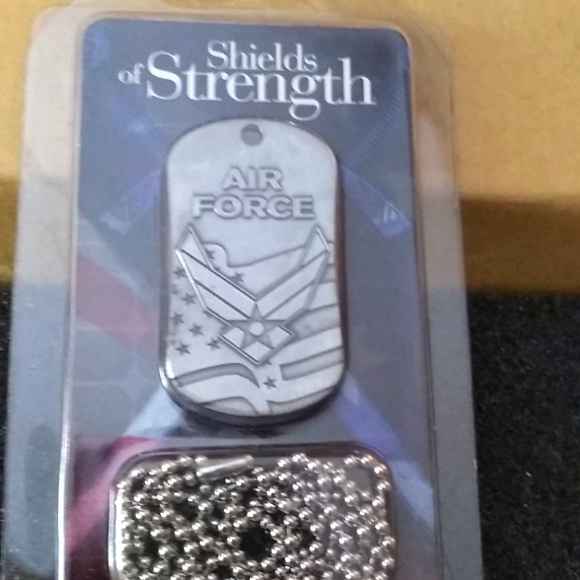 Shields of Strength Air Force Dog Tag - Picture 1 of 4